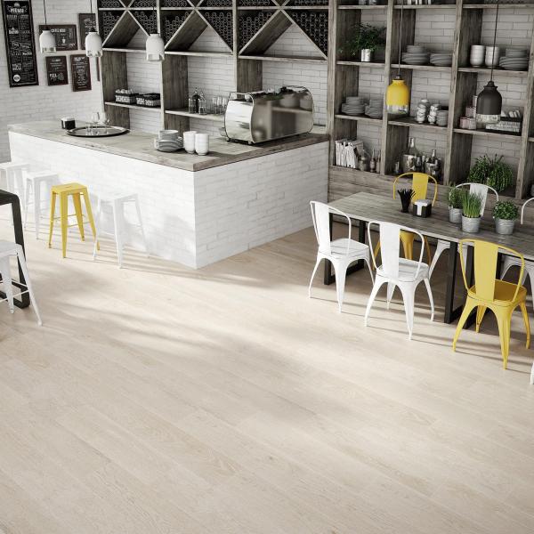 AMBIENTE ROVERE CRUDO 22X90 RESTAURANTE
