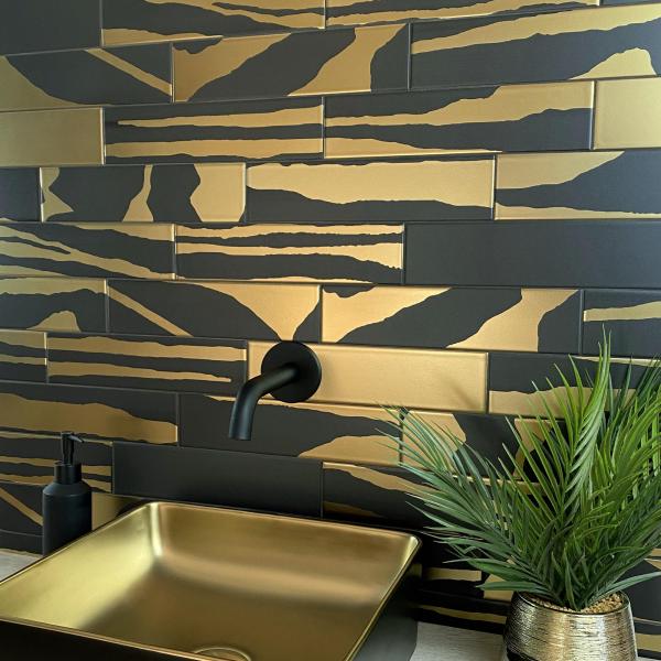 Amb Savannah Black Gold 2000x