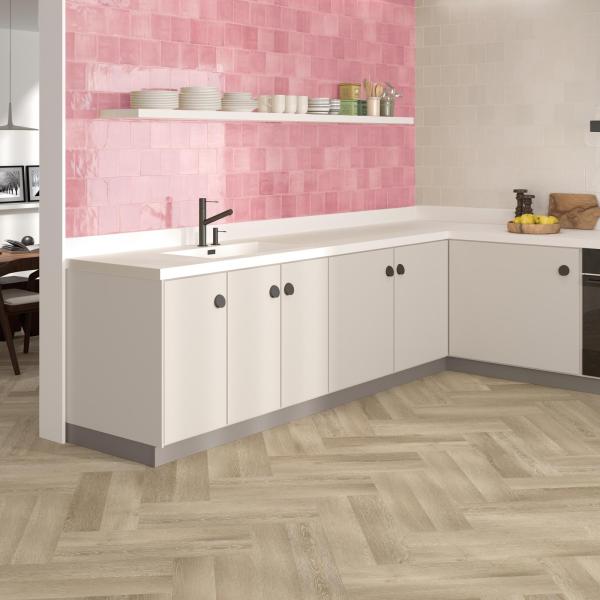 Amb Tabarca Rosa Blanco 15x15 Chevron Natural 2000x